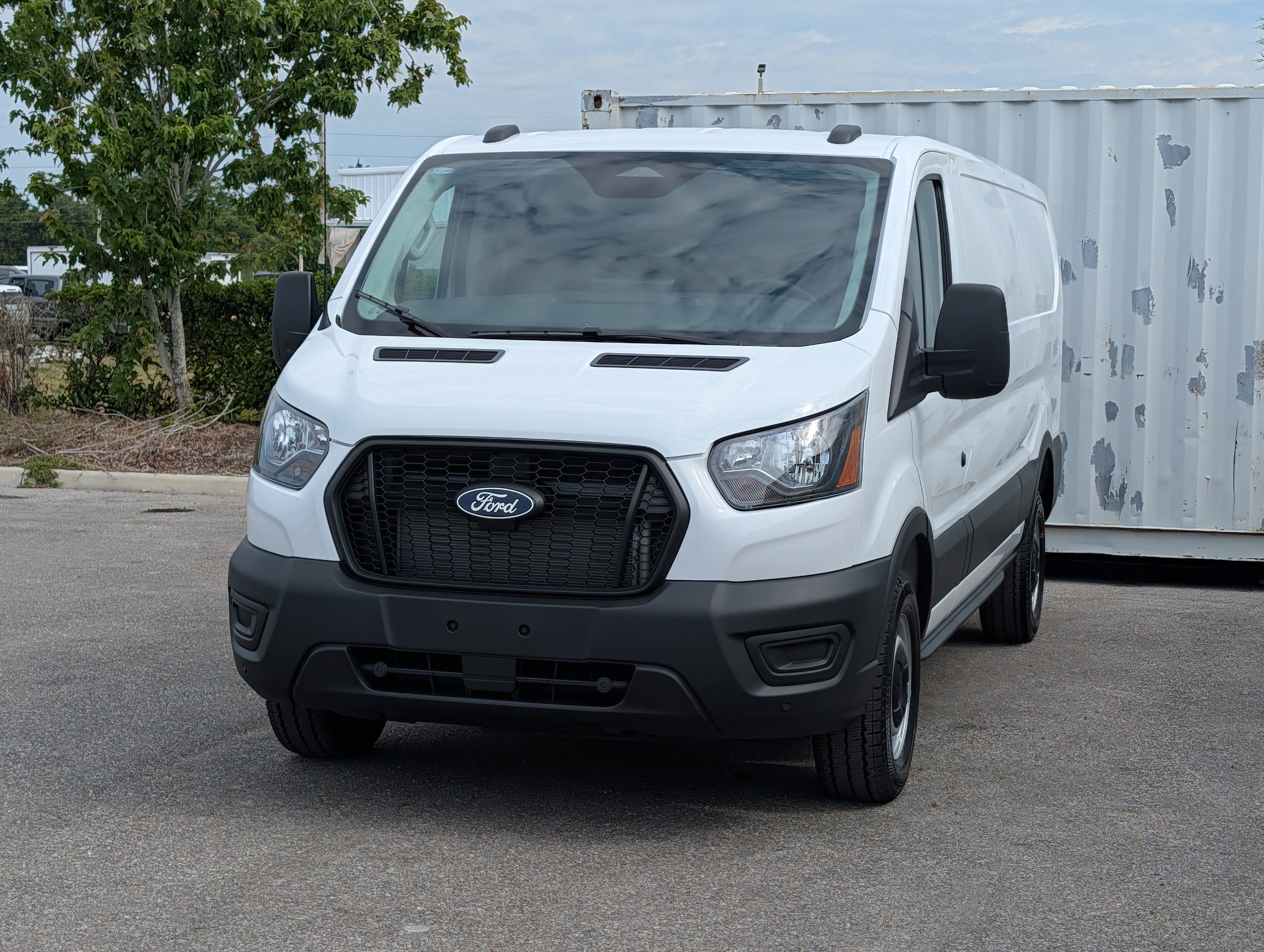 New 2026 Ford Transit 250 Low Roof RWD image 8