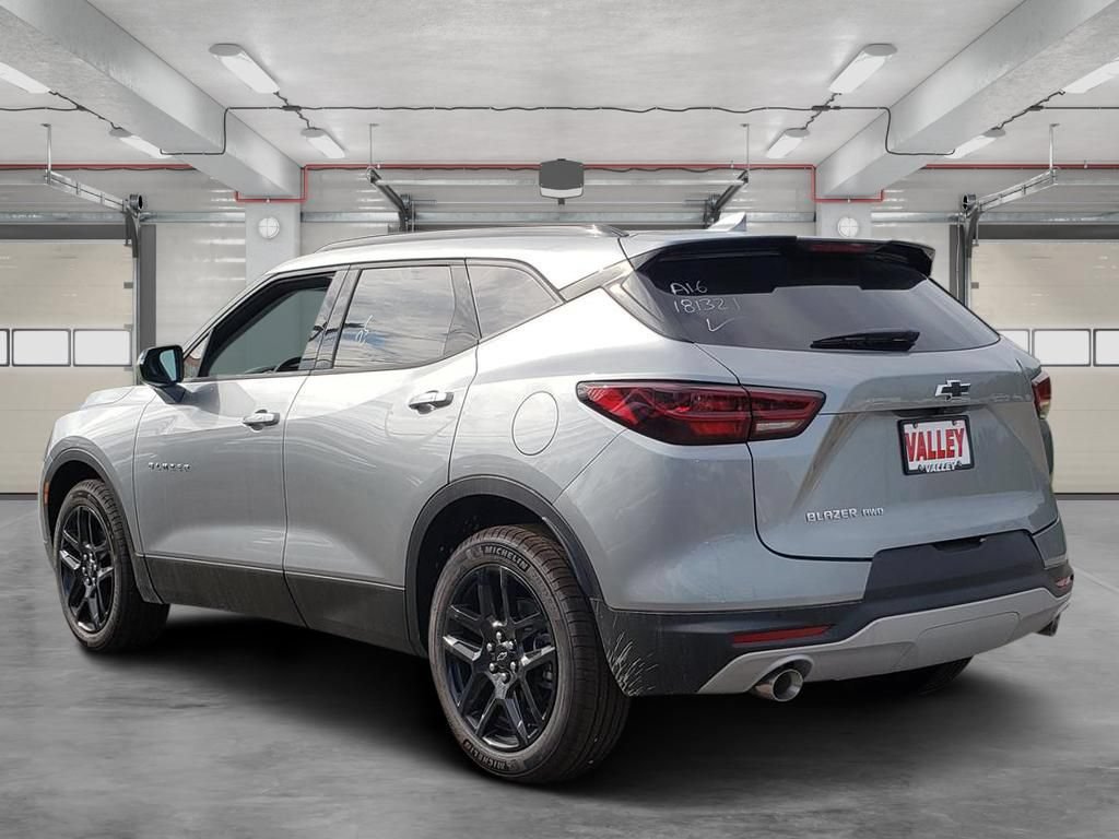 New 2026 Chevrolet Blazer LT AWD/4WD image 6