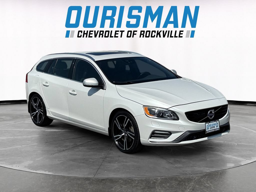 Used 2017 Volvo V60 T6 R-Design Platinum w/ Climate Package