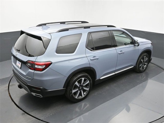Used 2024 Honda Pilot Touring image 17