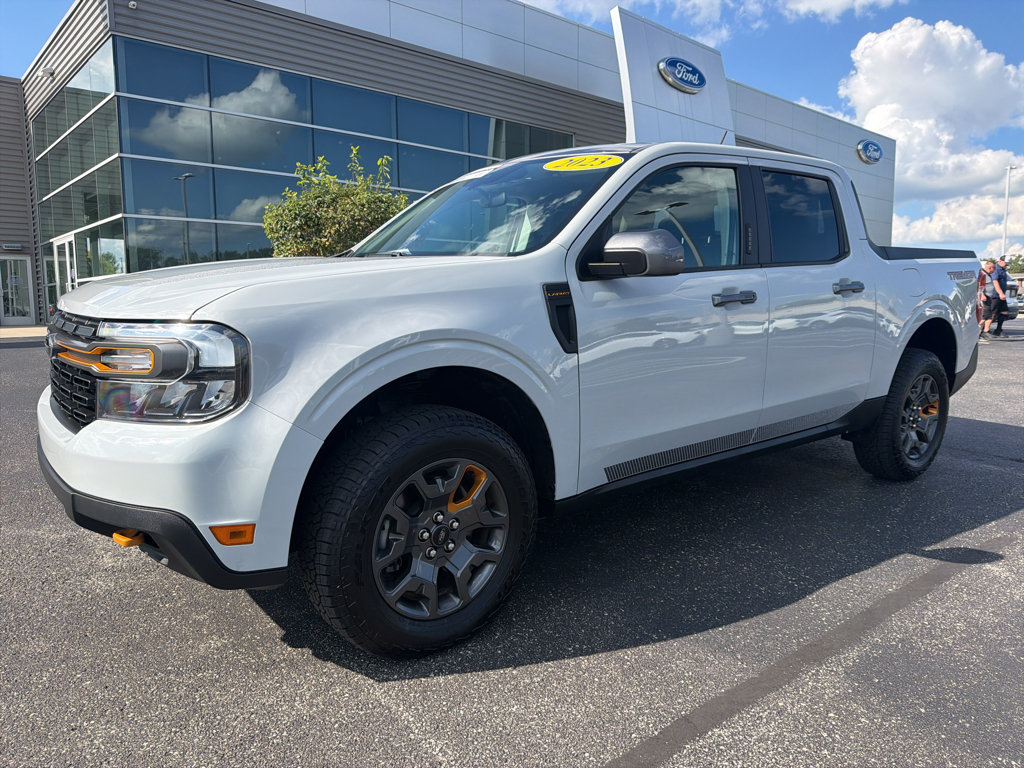 Used 2023 Ford Maverick Tremor AWD/4WD image 2