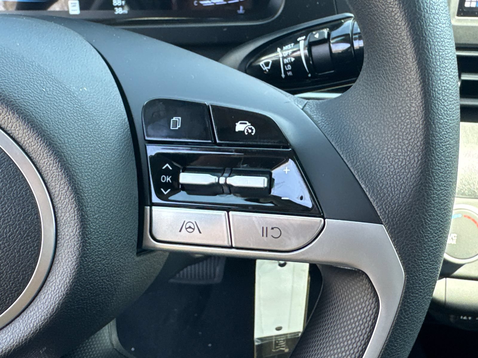 New 2026 Hyundai Elantra SE FWD image 27