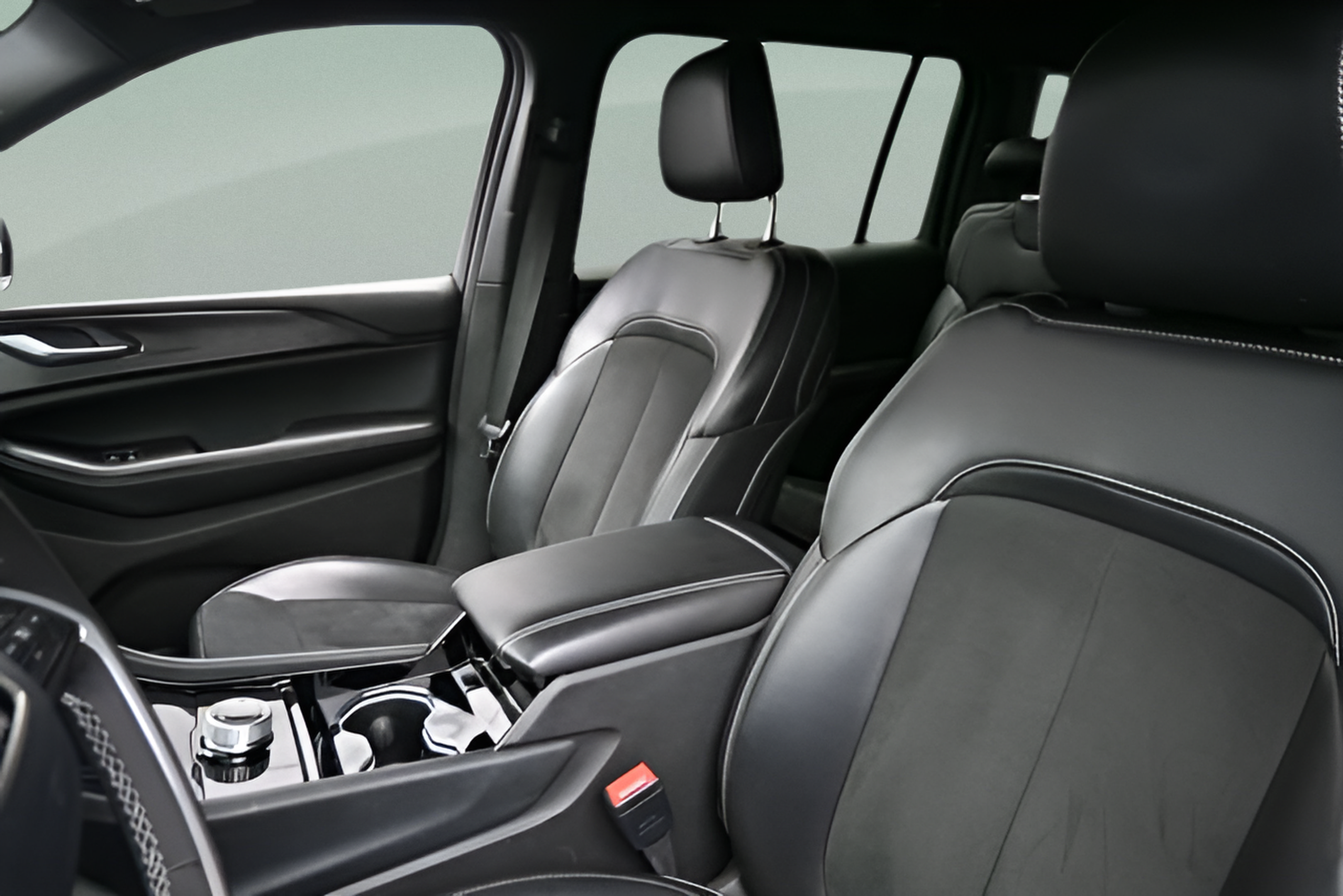Used 2023 Jeep Grand Cherokee L Laredo AWD/4WD image 42
