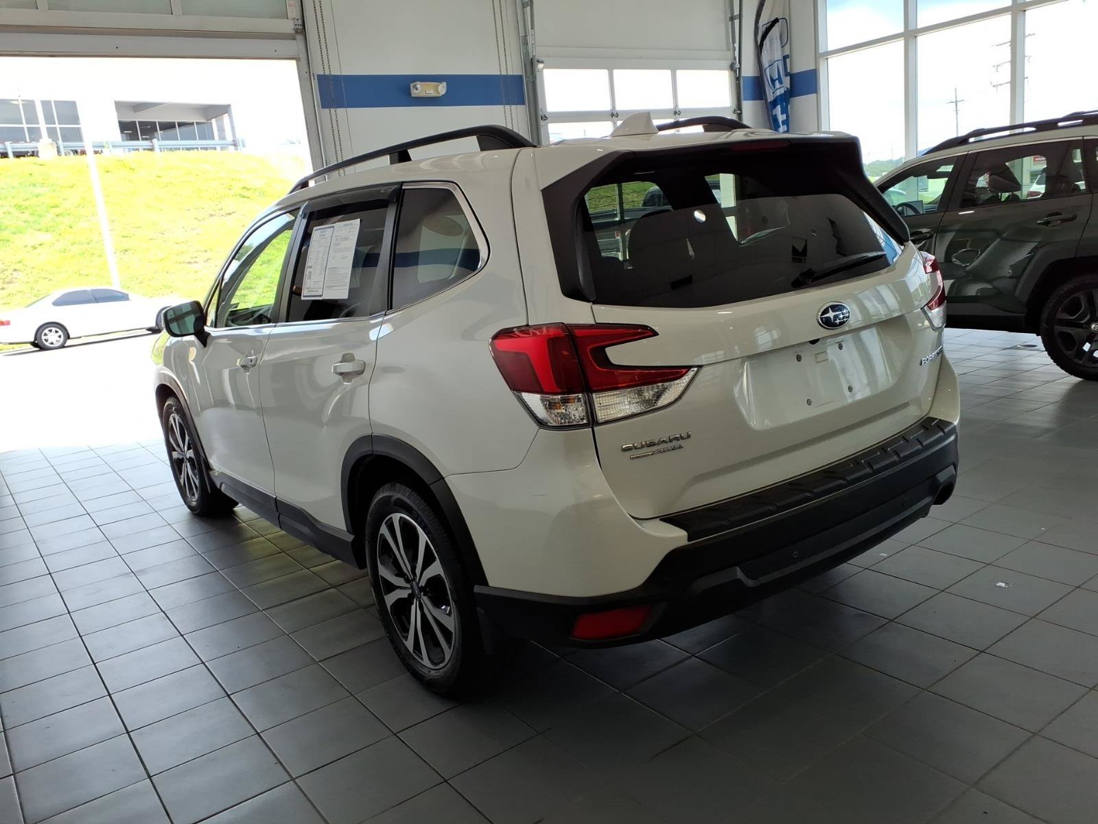 Used 2019 Subaru Forester Limited AWD/4WD image 7
