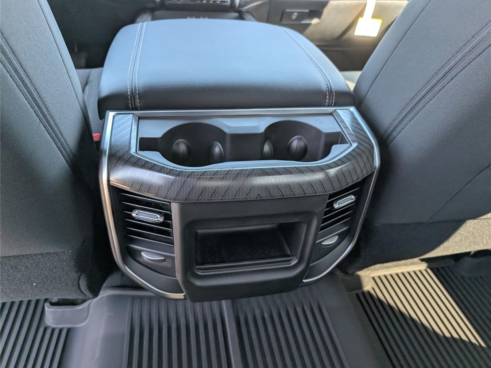 New 2026 RAM 3500 Big Horn AWD/4WD image 14