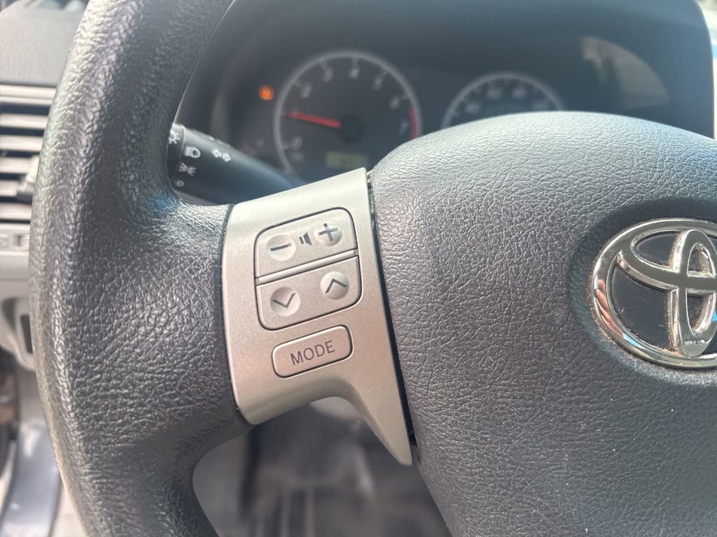 Used 2011 Toyota Corolla LE image 21