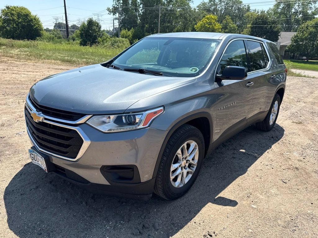 Used 2018 Chevrolet Traverse LS AWD/4WD image 3