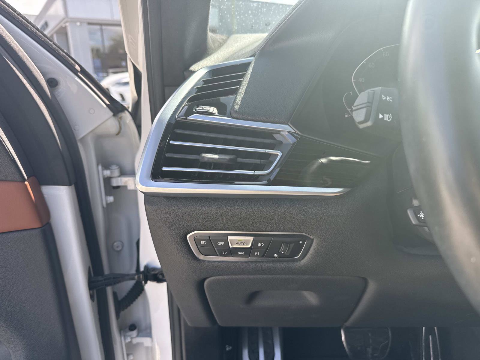 Used 2019 BMW X7 xDrive40i w/ Dynamic Handling Package image 31