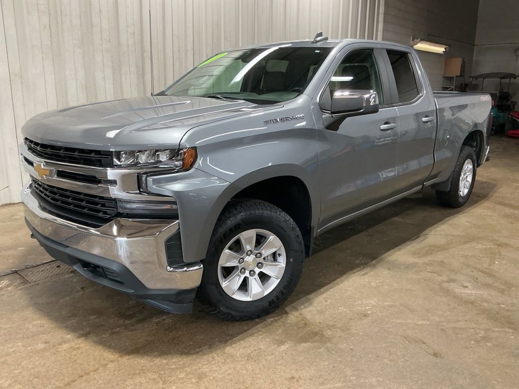 Used 2020 Chevrolet Silverado 1500 LT w/ All-Star Edition image 4