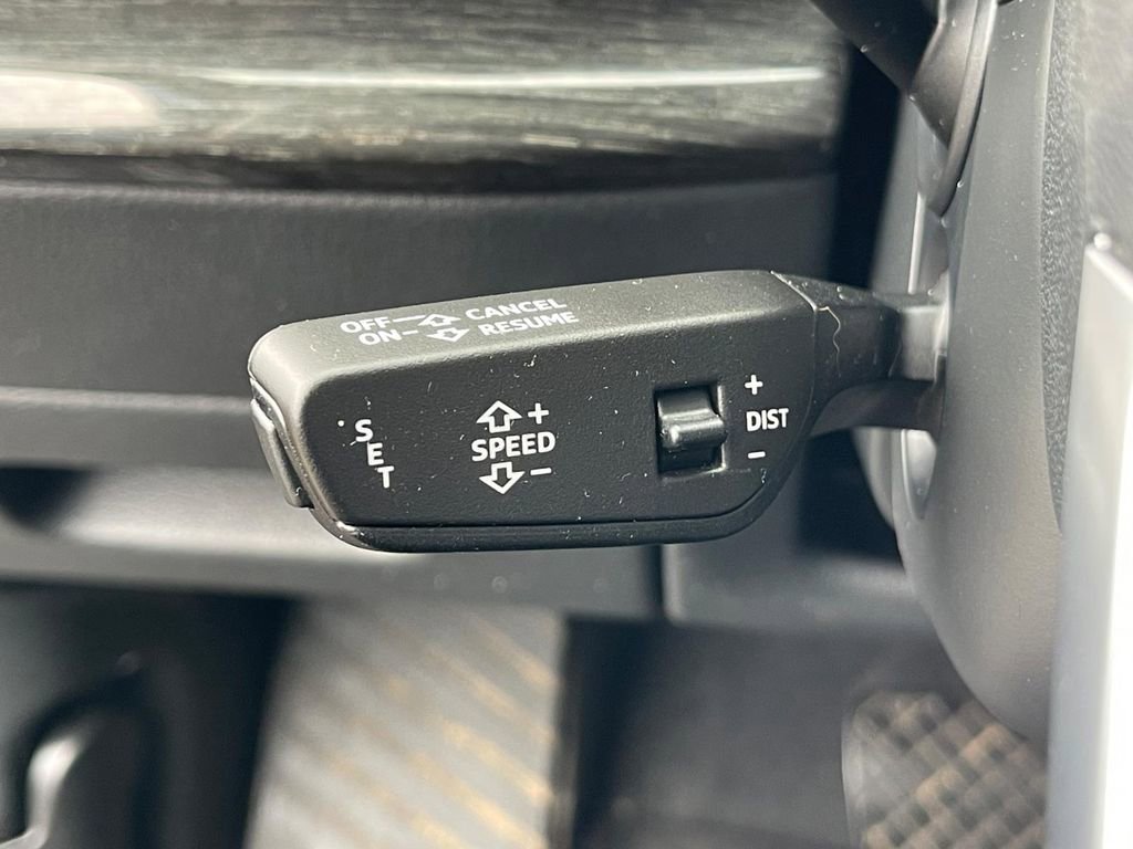 Used 2019 Audi Q8 Premium Plus w/ Premium Plus image 24