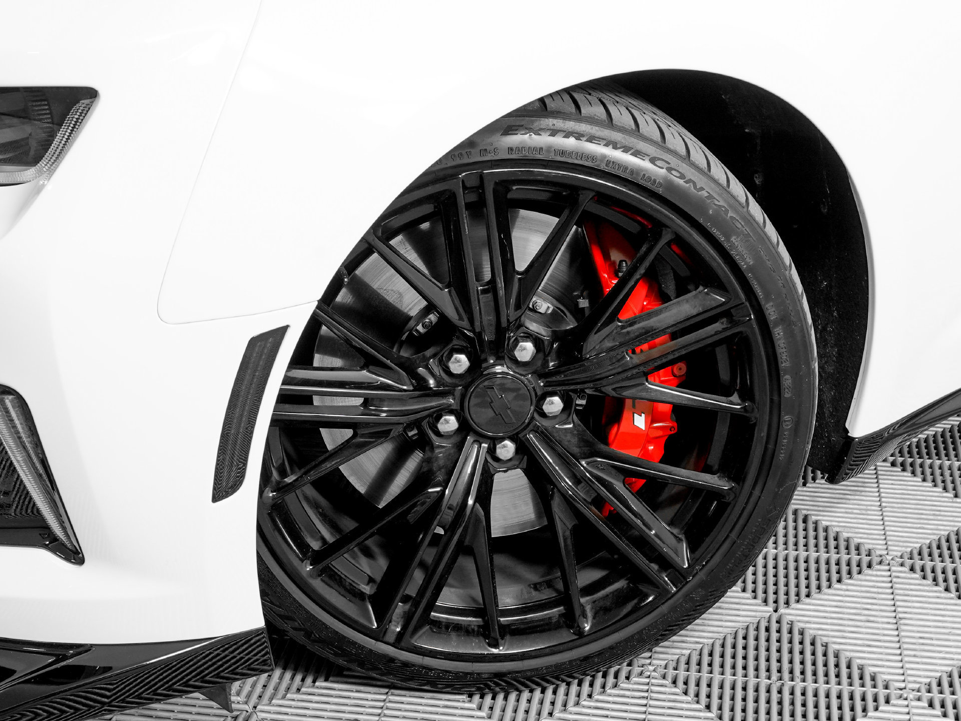 Used 2022 Chevrolet Camaro ZL1 RWD image 29