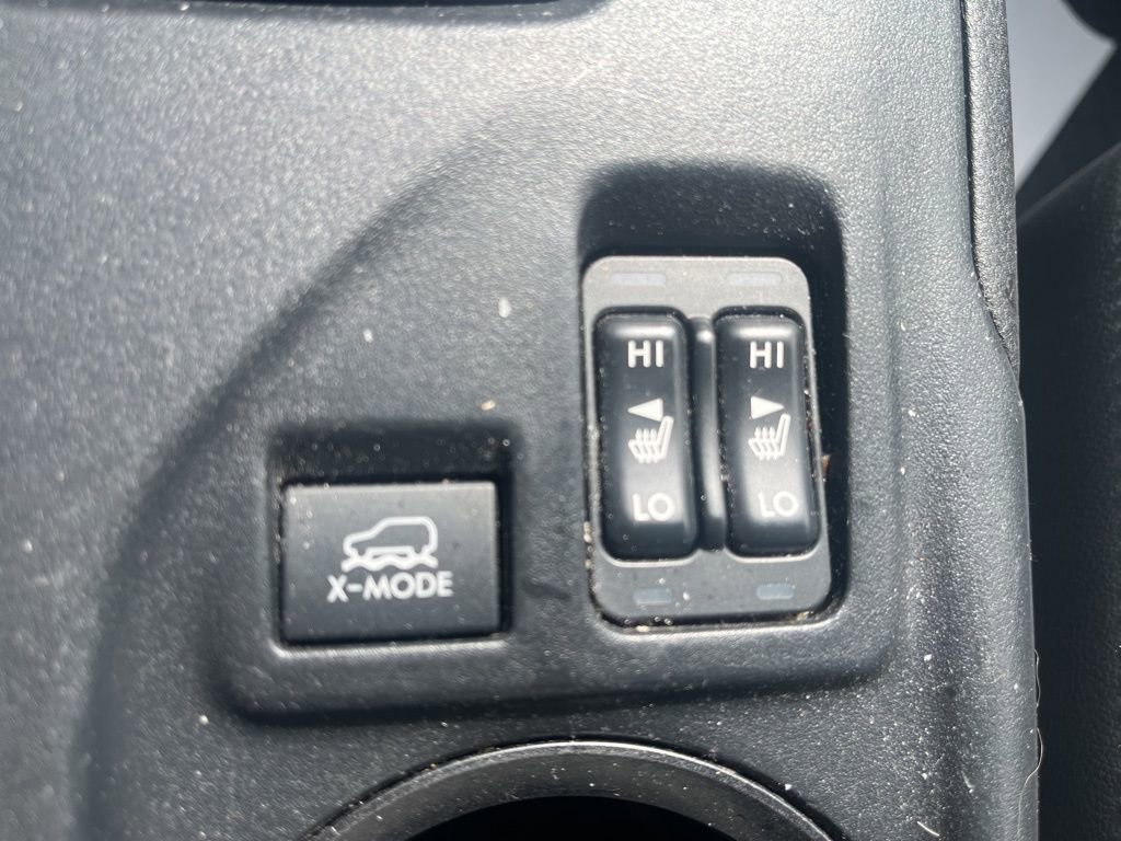 Used 2022 Subaru Crosstrek 2.5i Sport w/ Moonroof Package image 19