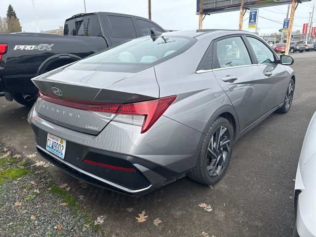 Certified 2024 Hyundai Elantra Limited image 3