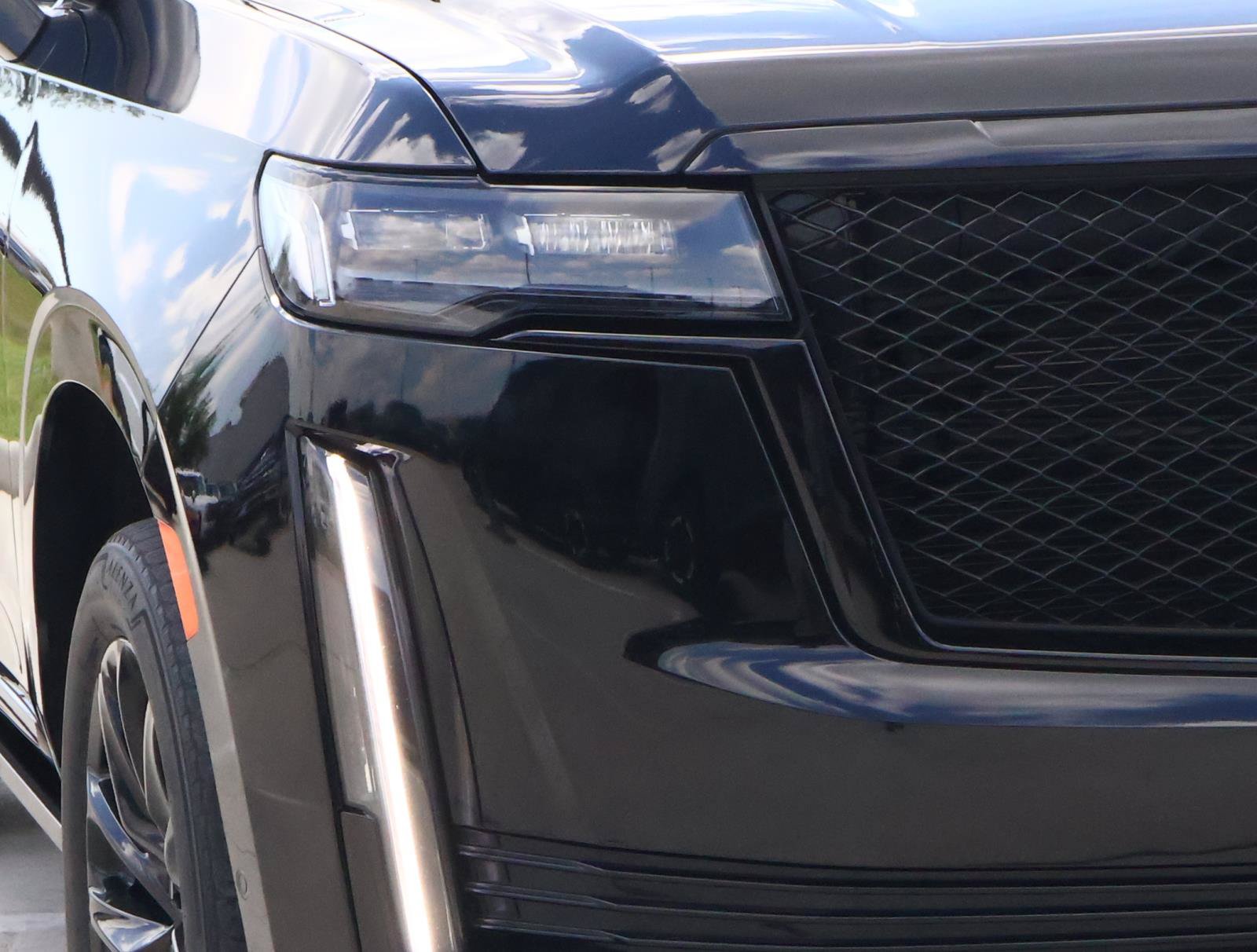Used 2024 Cadillac Escalade Sport w/ LPO, ONYX Package AWD/4WD image 9