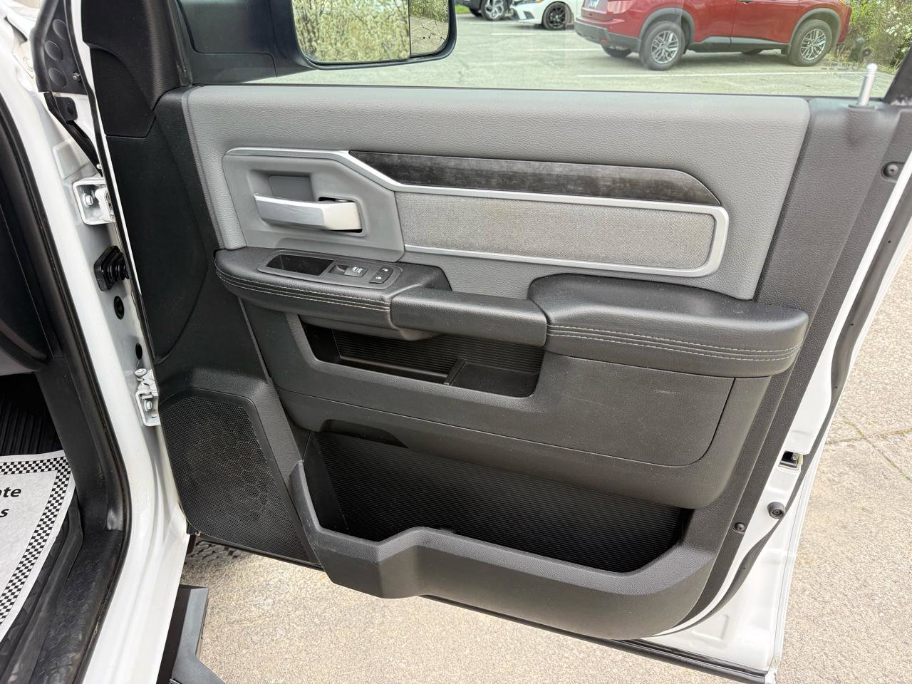 Used 2021 RAM 2500 Big Horn w/ Level 1 Equipment Group image 39