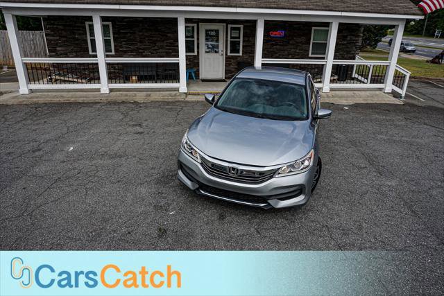 Used 2017 Honda Accord LX image 3
