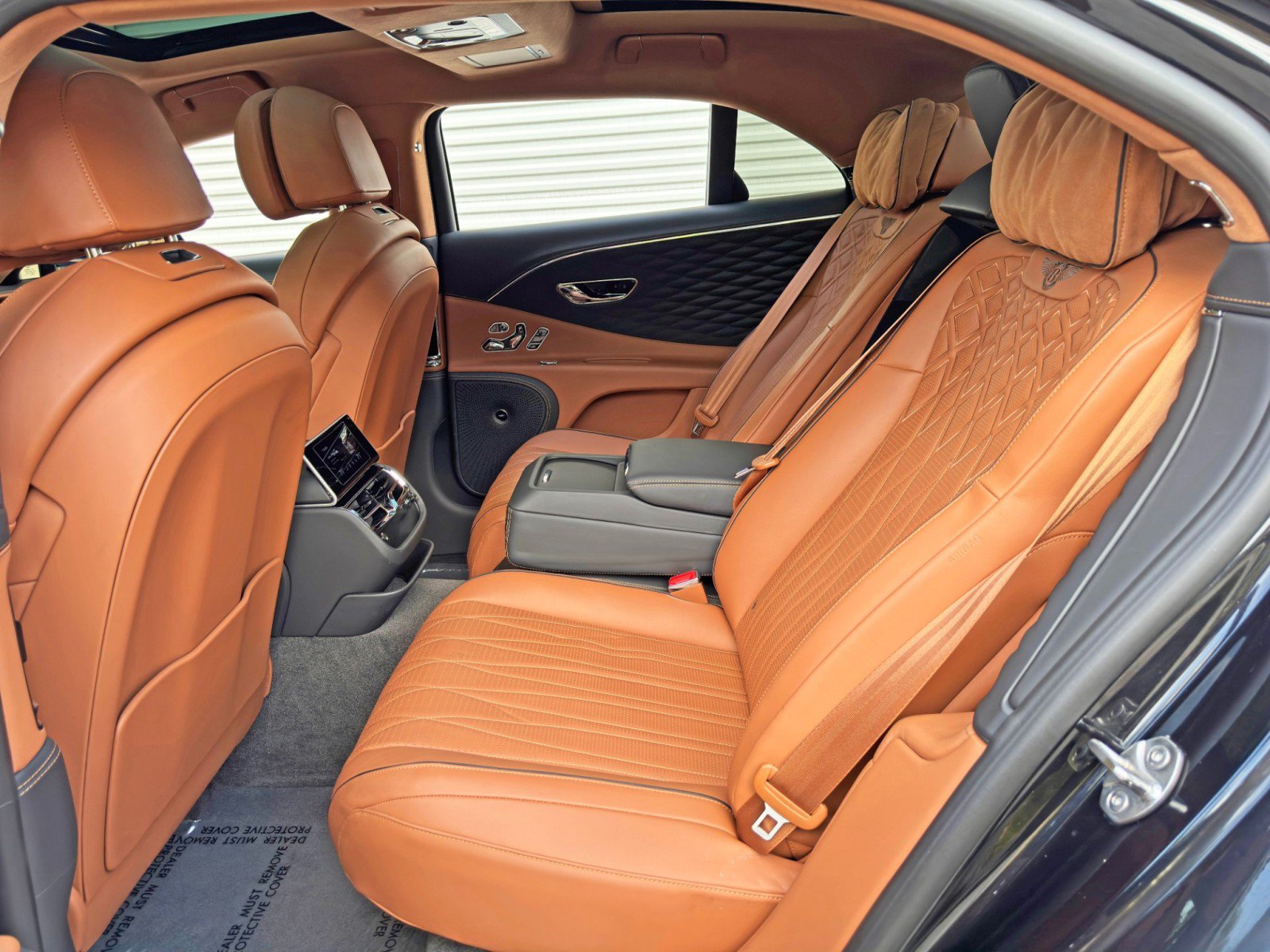 Used 2023 Bentley Flying Spur Azure AWD/4WD image 63