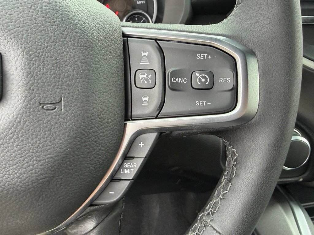 New 2026 RAM 1500 Big Horn AWD/4WD image 16