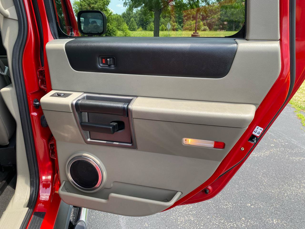 Used 2004 HUMMER H2 AWD/4WD image 20