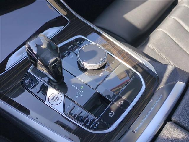 Used 2021 BMW X5 xDrive40i w/ Convenience Package AWD/4WD image 12