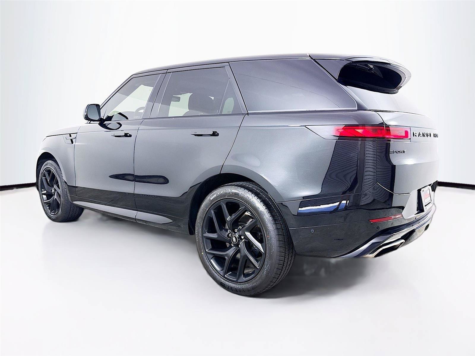 Used 2023 Land Rover Range Rover Sport SE Dynamic AWD/4WD image 32