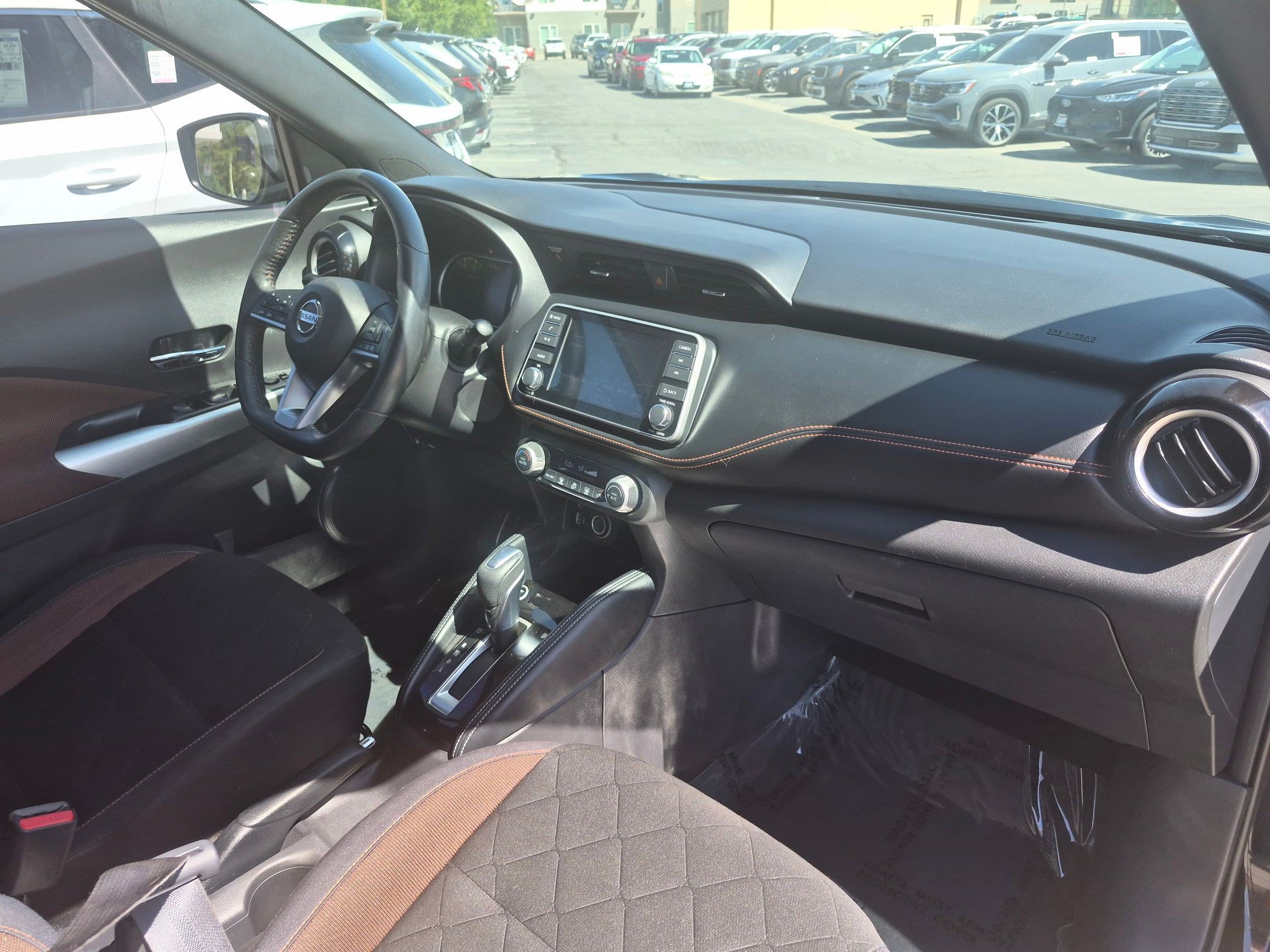 Used 2019 Nissan Kicks SR w/ Exterior Package FWD image 29