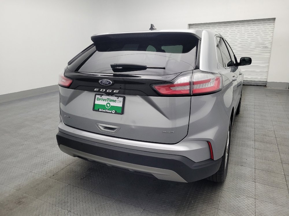 Used 2024 Ford Edge SEL image 7