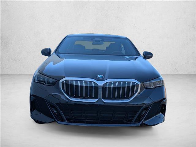 New 2027 BMW 530i xDrive w/ M Sport Package AWD/4WD image 3