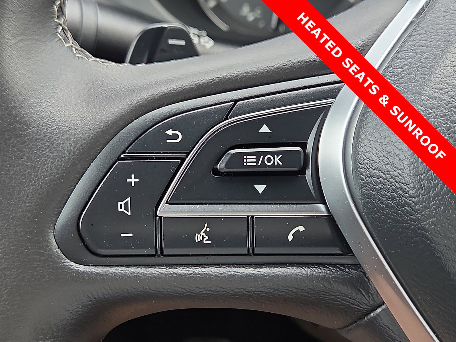 Used 2025 INFINITI QX55 Sensory image 21