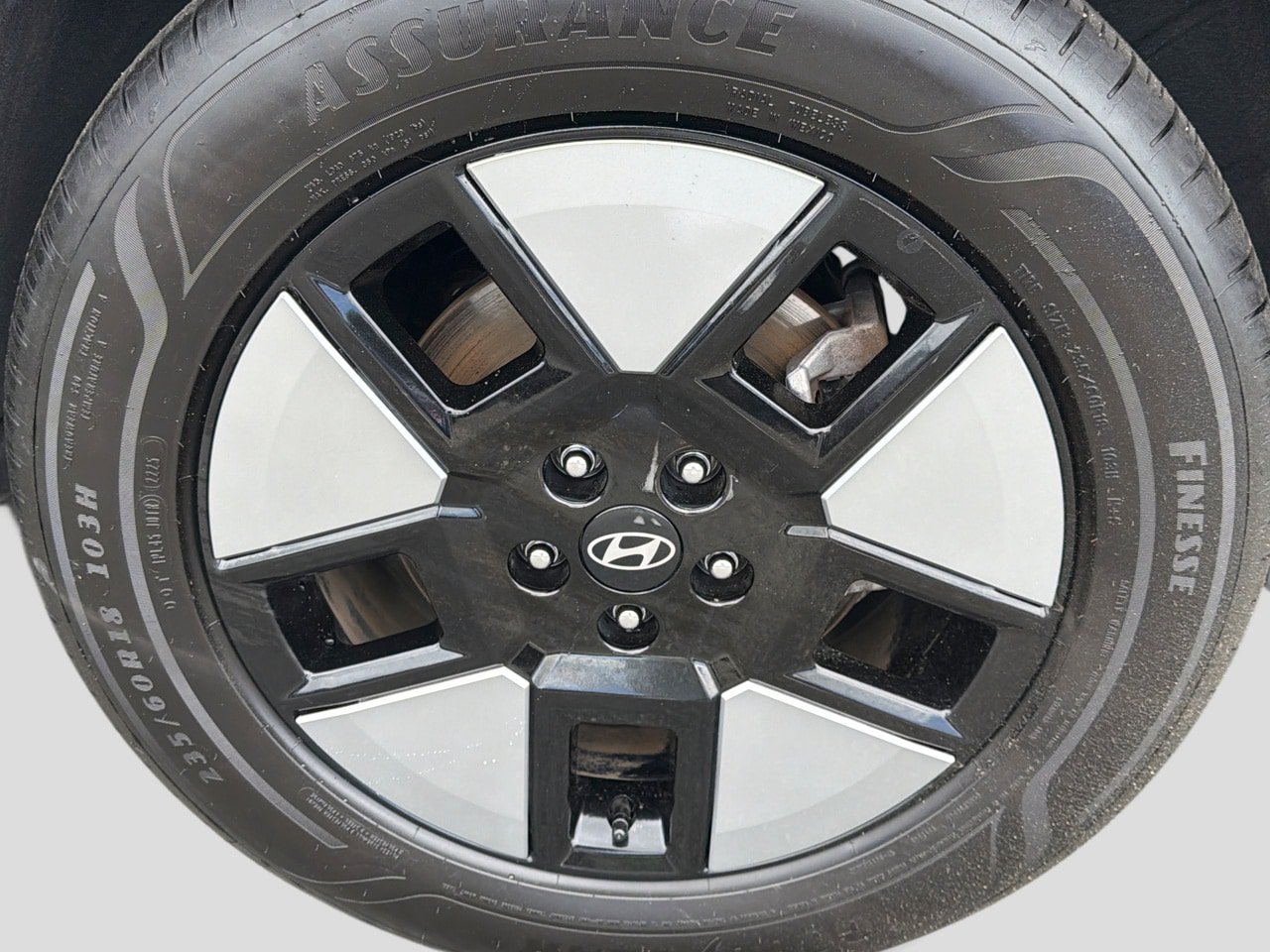 Certified 2026 Hyundai Santa Fe SEL AWD/4WD image 14