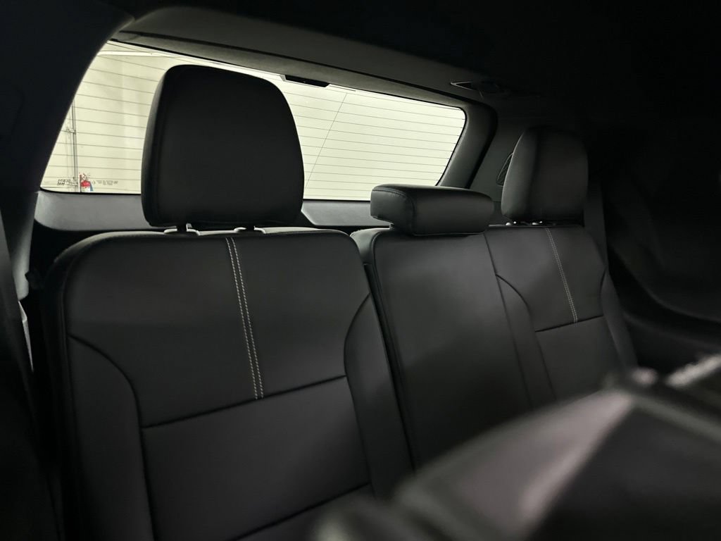 New 2026 GMC Acadia Elevation w/ Elevation Premium Package AWD/4WD image 31
