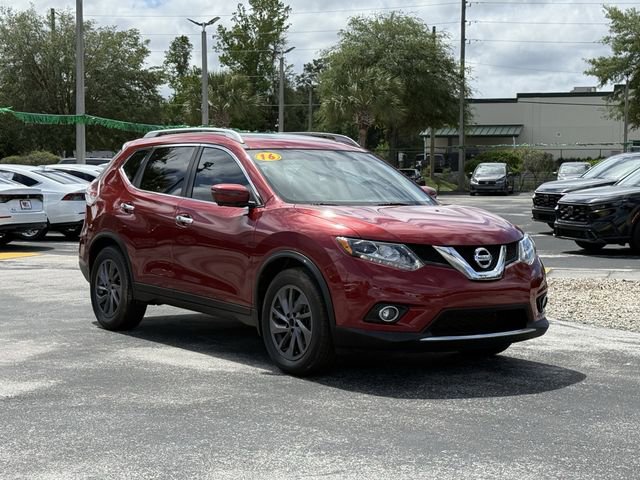 Used 2016 Nissan Rogue SL w/ SL Premium Package FWD image 2