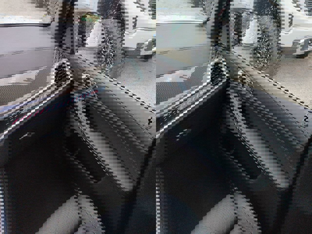 Used 2026 BMW X5 M60i image 17