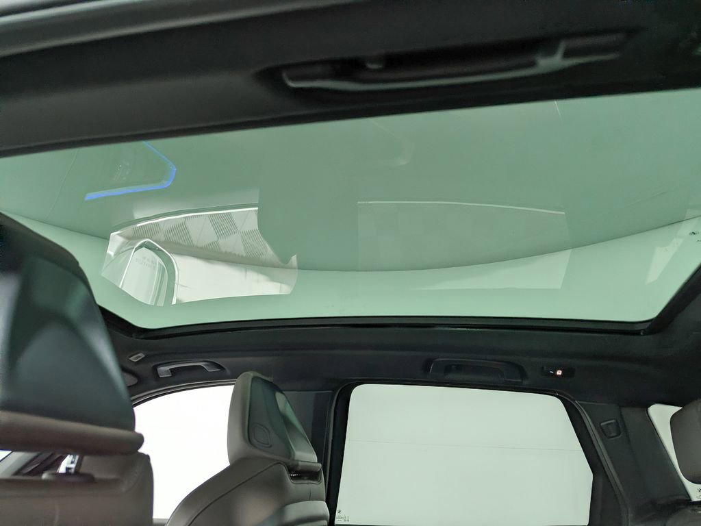 Used 2025 BMW X3 xDrive30i w/ Convenience Package image 13