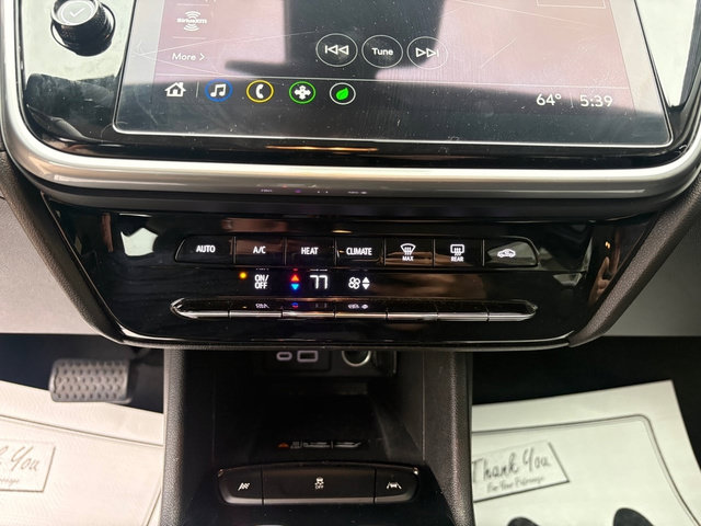 Used 2023 Chevrolet Bolt EUV LT FWD image 27