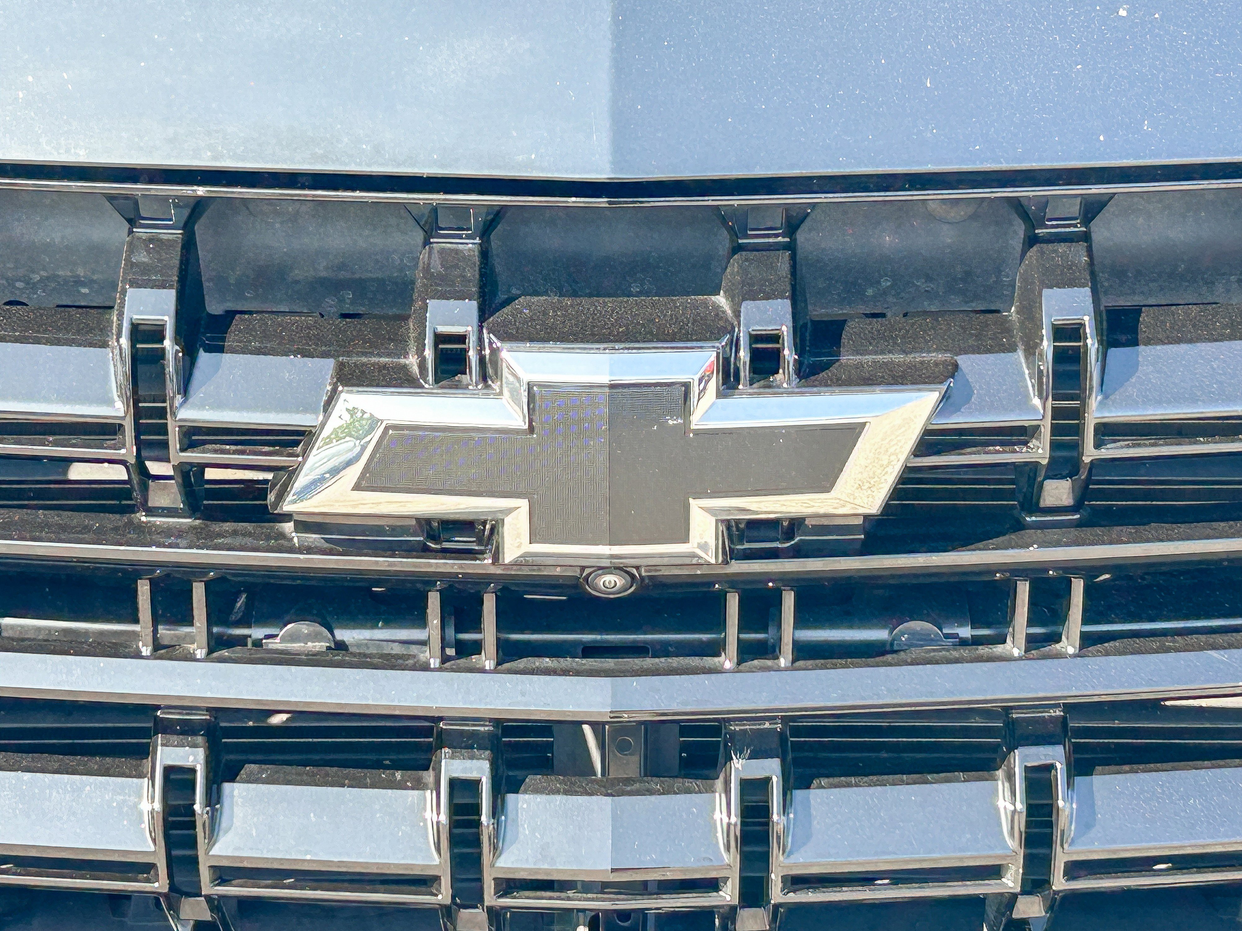 Used 2025 Chevrolet Suburban Z71 AWD/4WD image 7