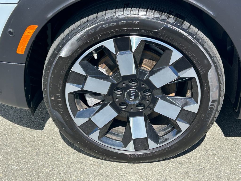 Used 2023 MINI Cooper Countryman S w/ Mini Untamed Edition image 9