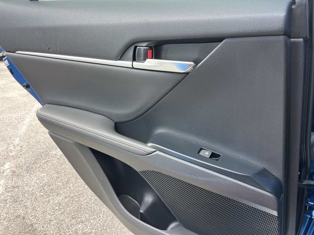 Used 2019 Toyota Camry XLE w/ Driver Assist Package FWD image 16