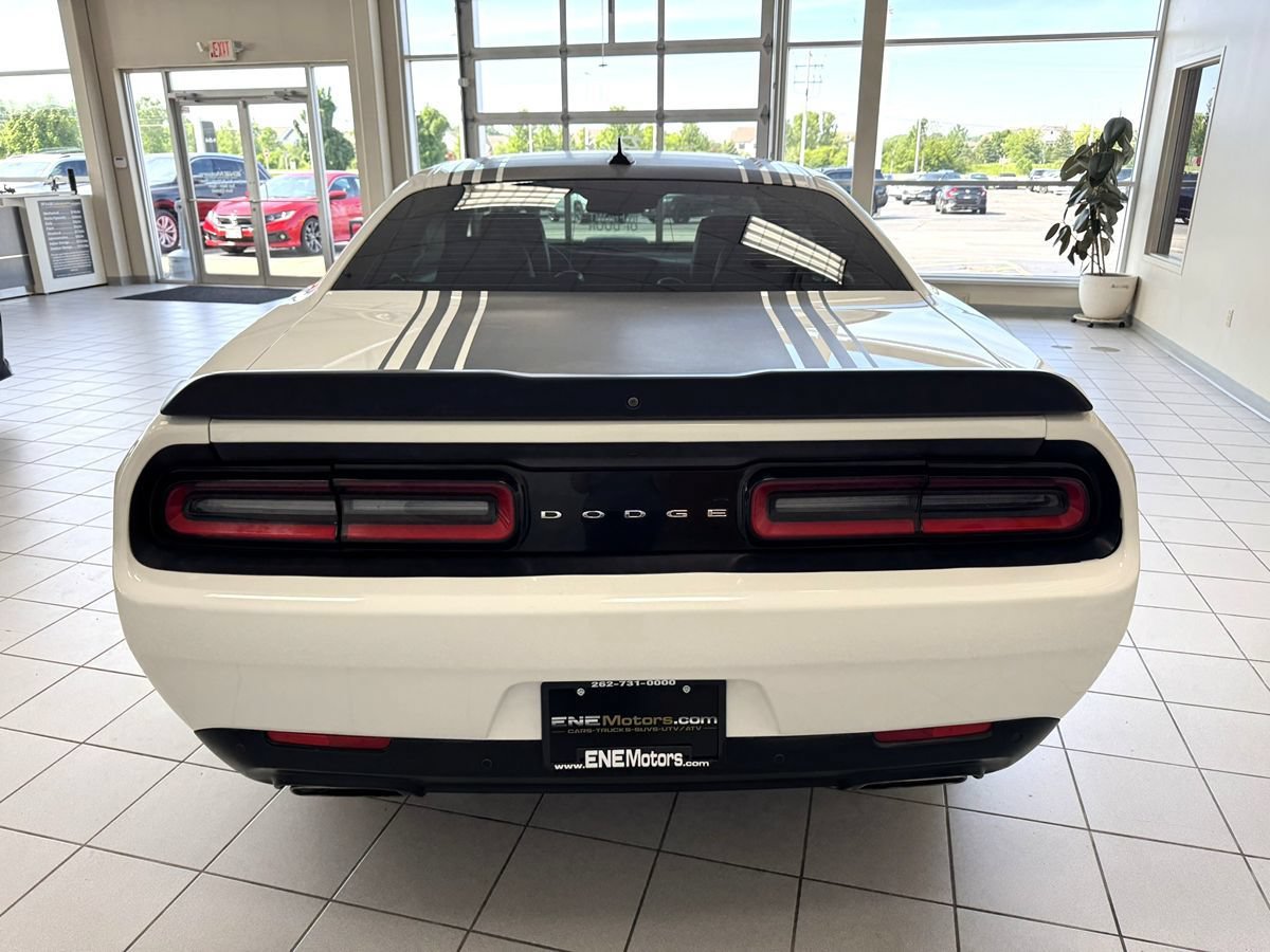 Used 2018 Dodge Challenger R/T Plus RWD image 6
