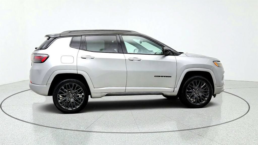 Used 2023 Jeep Compass High Altitude AWD/4WD image 4