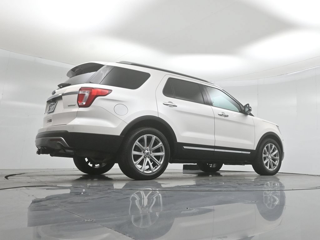 Used 2017 Ford Explorer Limited FWD image 48