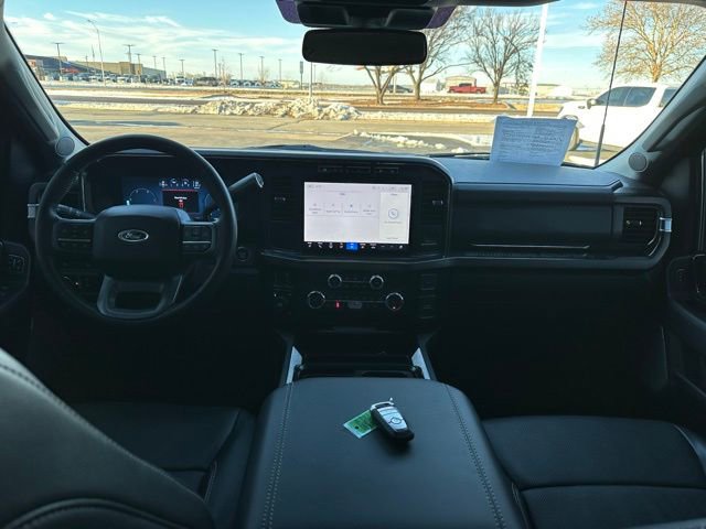 Used 2024 Ford F350 Lariat w/ FX4 Off-Road Package image 9