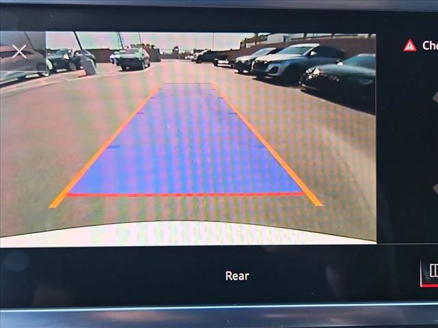 Used 2020 Audi Q3 2.0T Premium Plus image 14