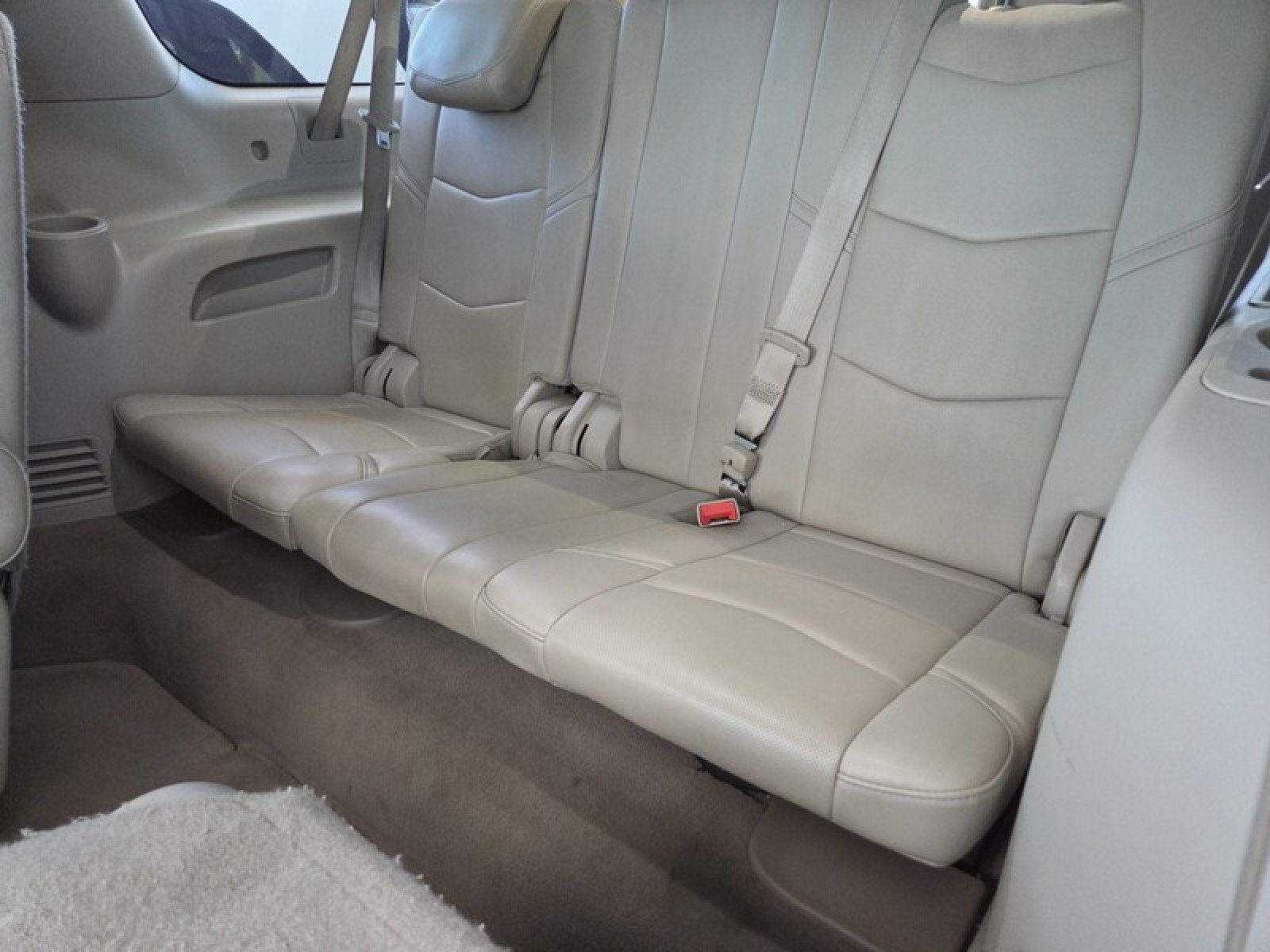 Used 2016 Cadillac Escalade ESV Luxury AWD/4WD image 15