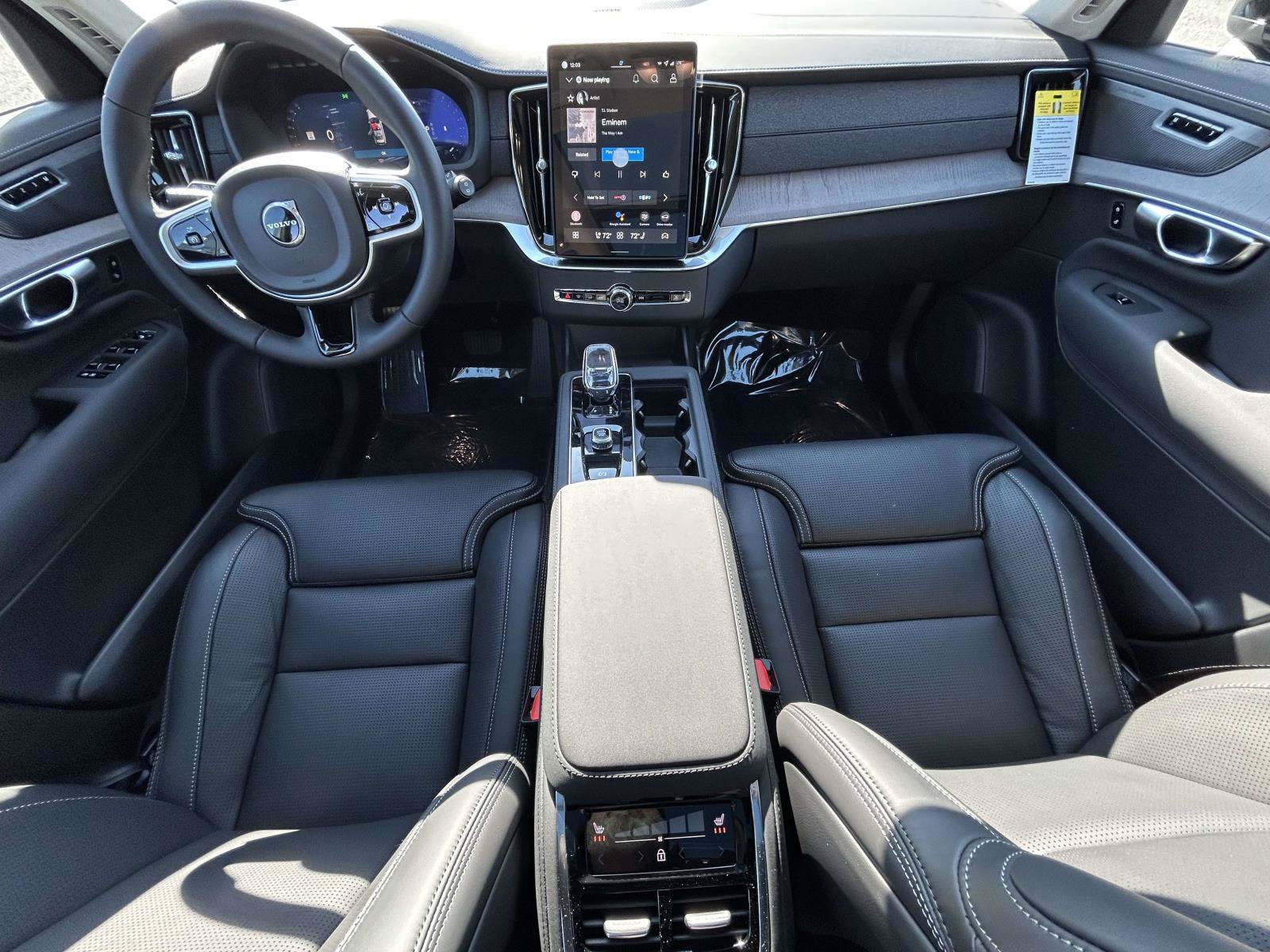 New 2026 Volvo XC90 B6 Ultra w/ Lounge Package AWD/4WD image 13