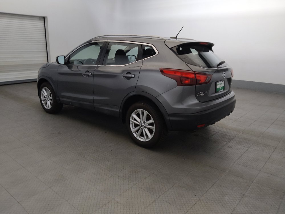 Used 2019 Nissan Rogue Sport SV AWD/4WD image 3