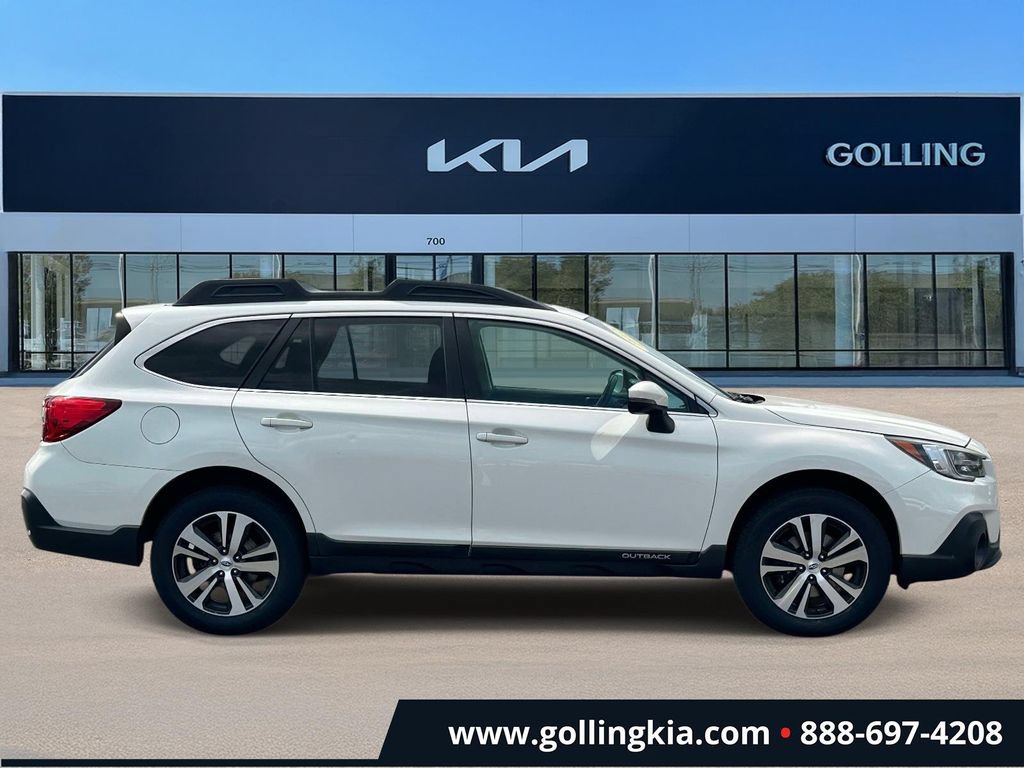 Used 2018 Subaru Outback 2.5i Limited AWD/4WD image 2