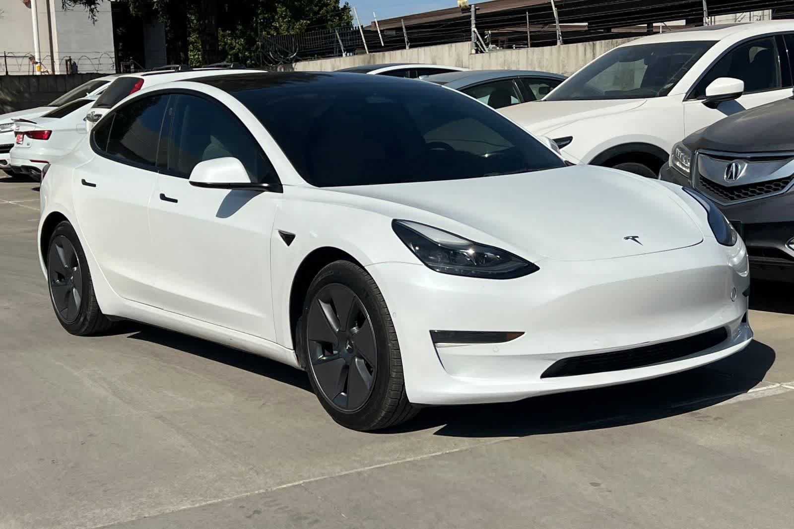 Used 2021 Tesla Model 3 Standard Range Plus RWD image 10