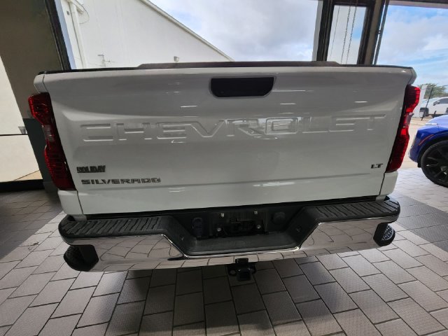 Used 2022 Chevrolet Silverado 1500 LT RWD image 5