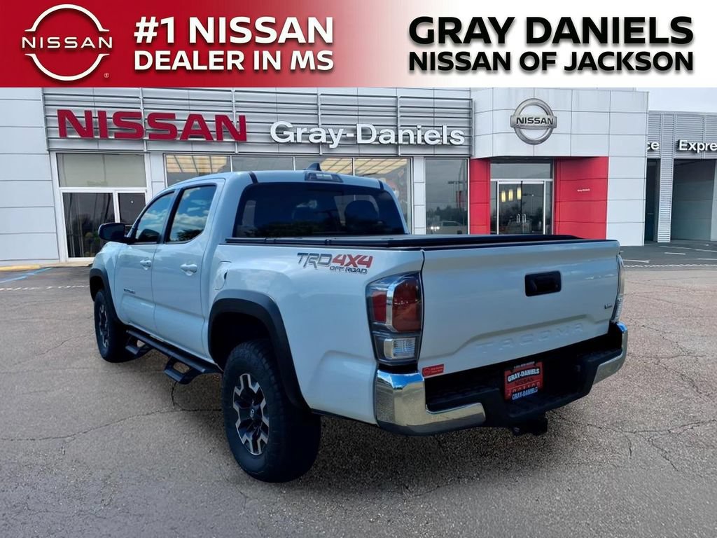 Used 2023 Toyota Tacoma TRD Off-Road AWD/4WD image 6